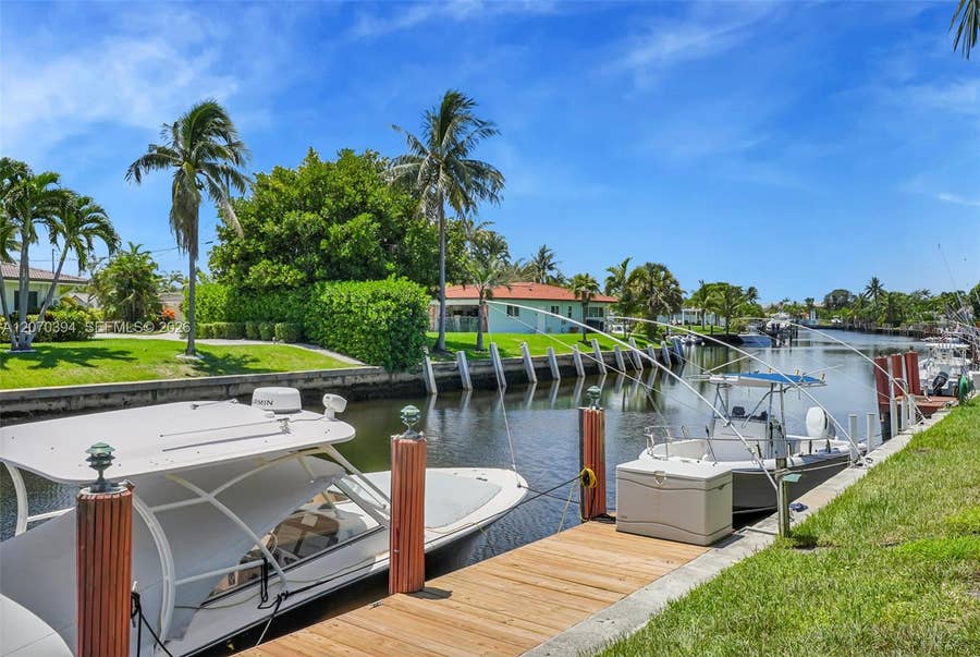 Property photo for 931 SE 9th Avenue, #17, Pompano Beach, FL