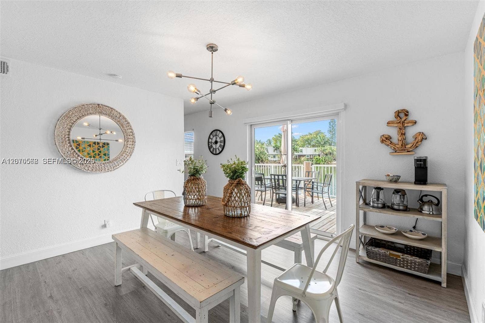 1370 NE 40th Drive, Oakland Park, FL 33334 Photo 14