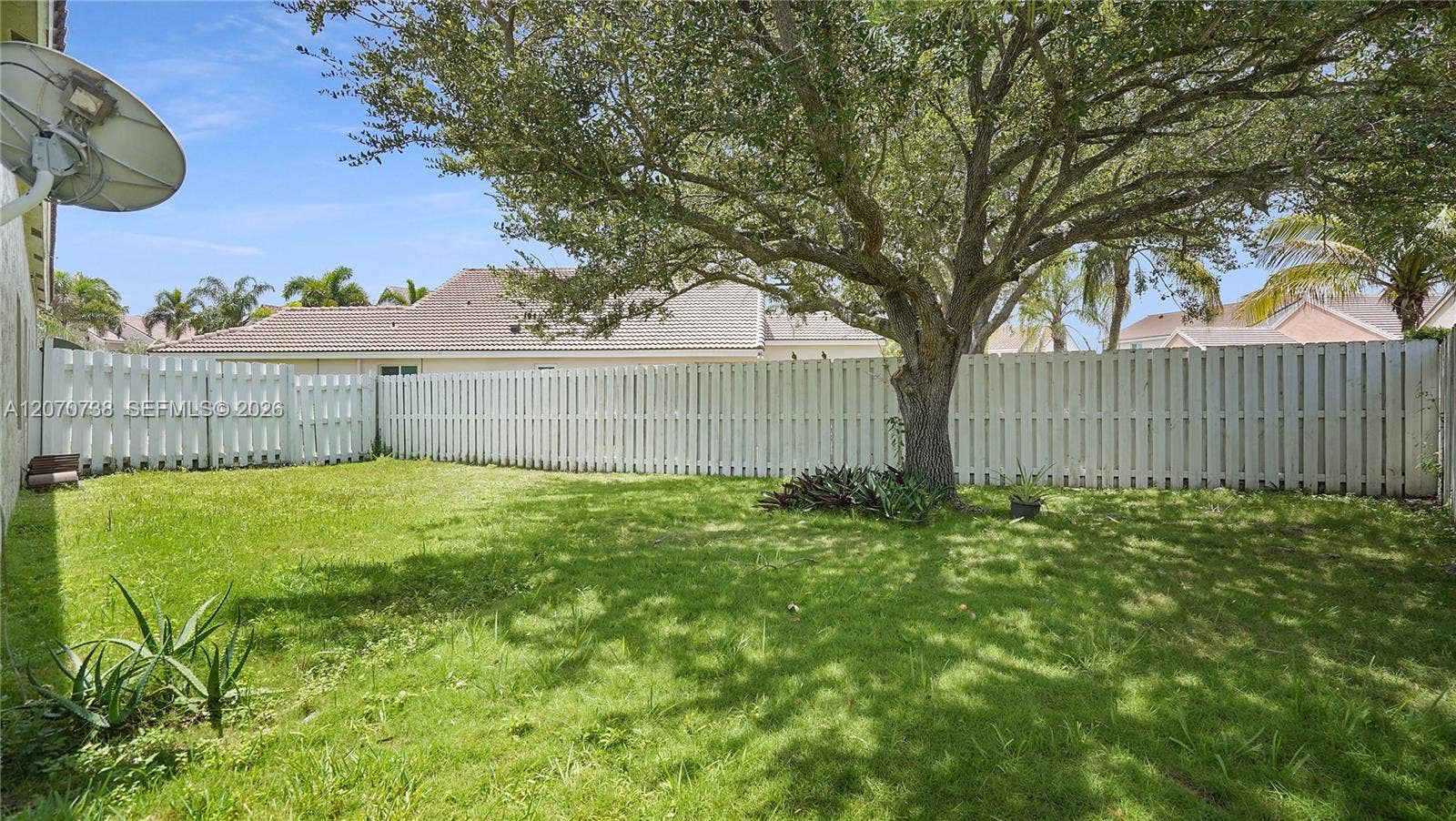 1064 Cedar Falls Drive, Weston, FL 33327 Photo 29