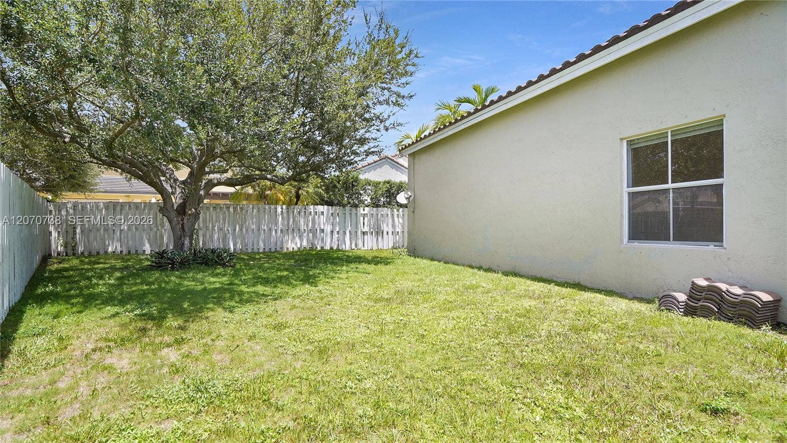 1064 Cedar Falls Drive, Weston, FL 33327 Photo 31
