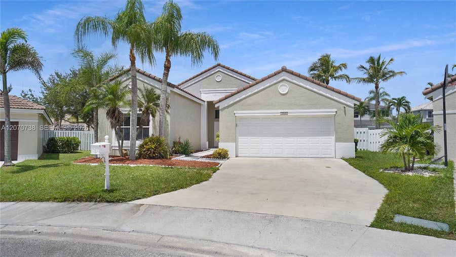 Property photo for 1064 Cedar Falls Drive, Weston, FL