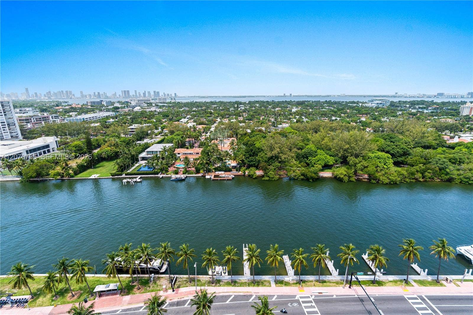 4401 Collins Avenue, #1915/1917, Miami Beach, FL 33140 1917