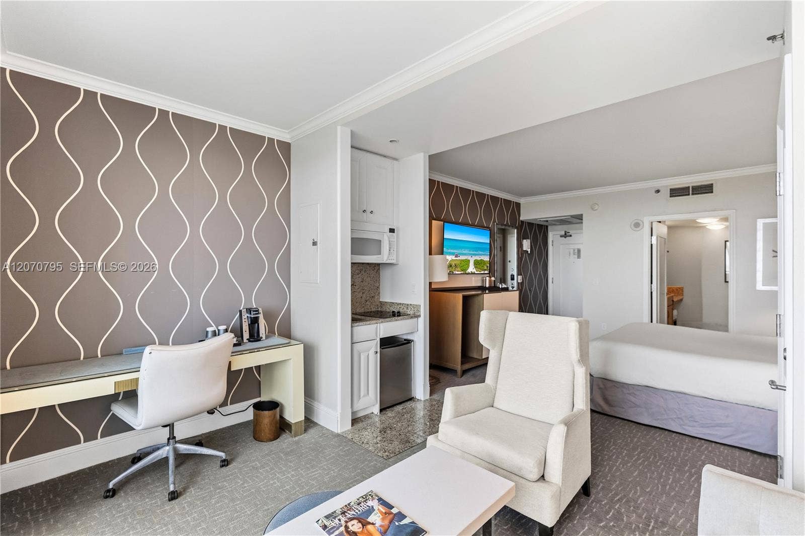 4401 Collins Avenue, #1915/1917, Miami Beach, FL 33140 2nd bedroom/Jr Suite 1917