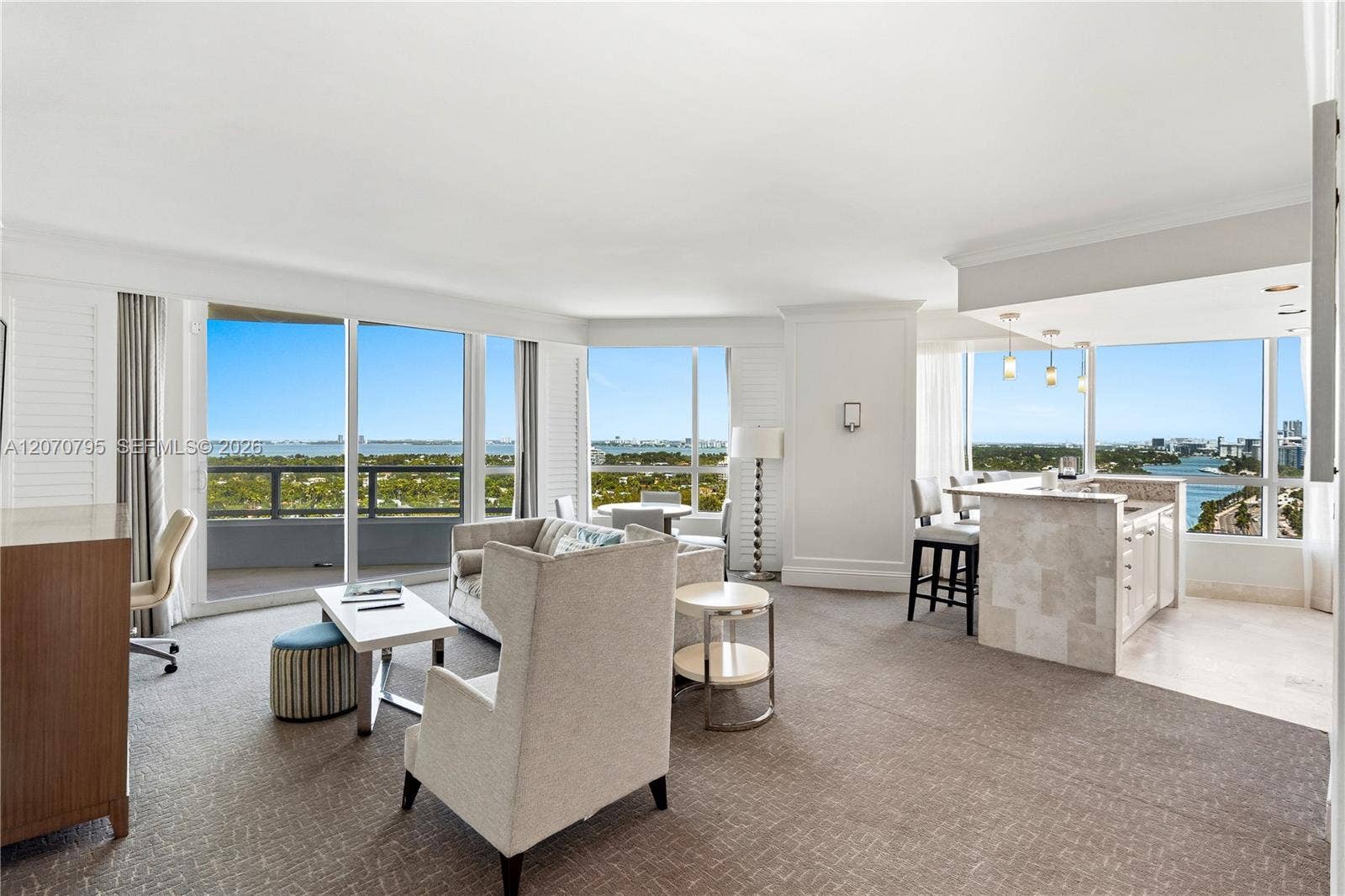 4401 Collins Avenue, #1915/1917, Miami Beach, FL 33140 1915