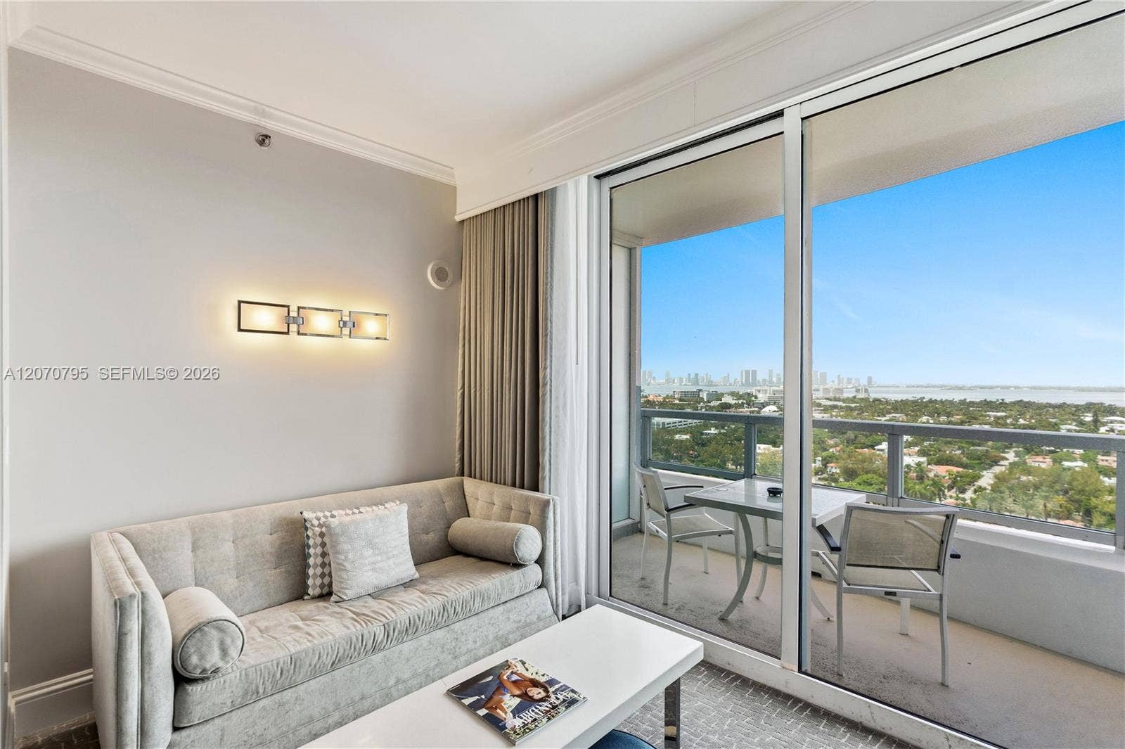4401 Collins Avenue, #1915/1917, Miami Beach, FL 33140 2nd bedroom/Jr Suite 1917