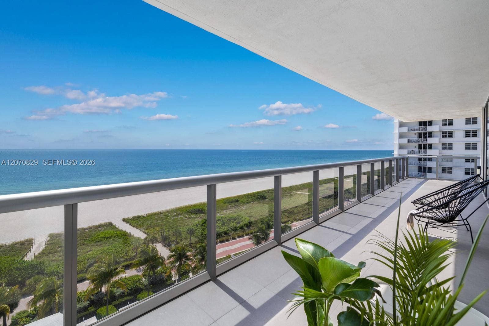 800 sf wrap around direct oceanfront