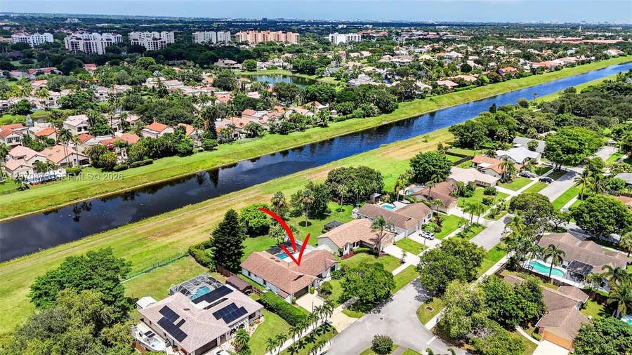 Property photo for 4225 NW 7th Place, Deerfield Beach, FL