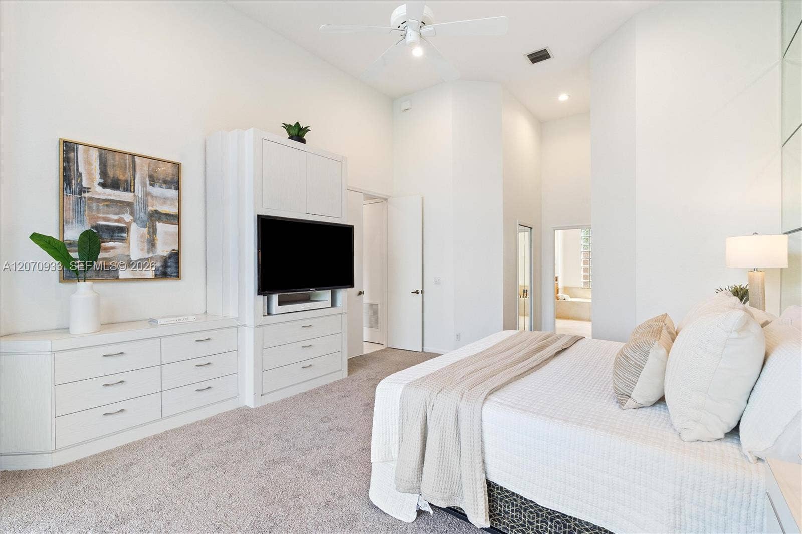 2733 Meadowood Drive, Weston, FL 33332 Photo 13