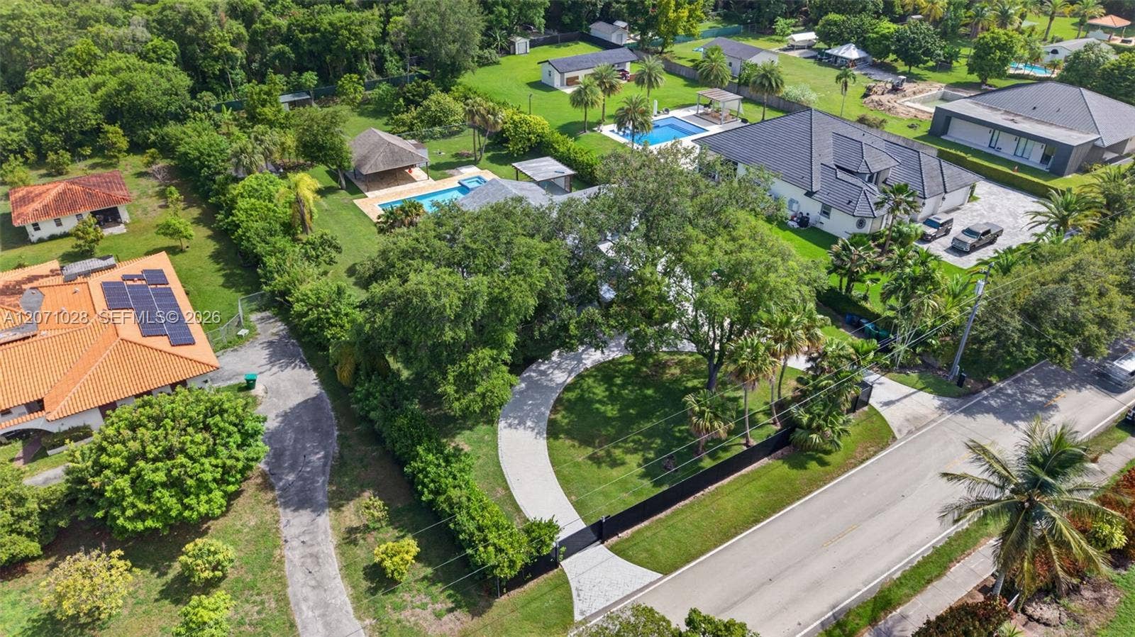 10890 SW 95th Street, Miami, FL 33176 Photo 65