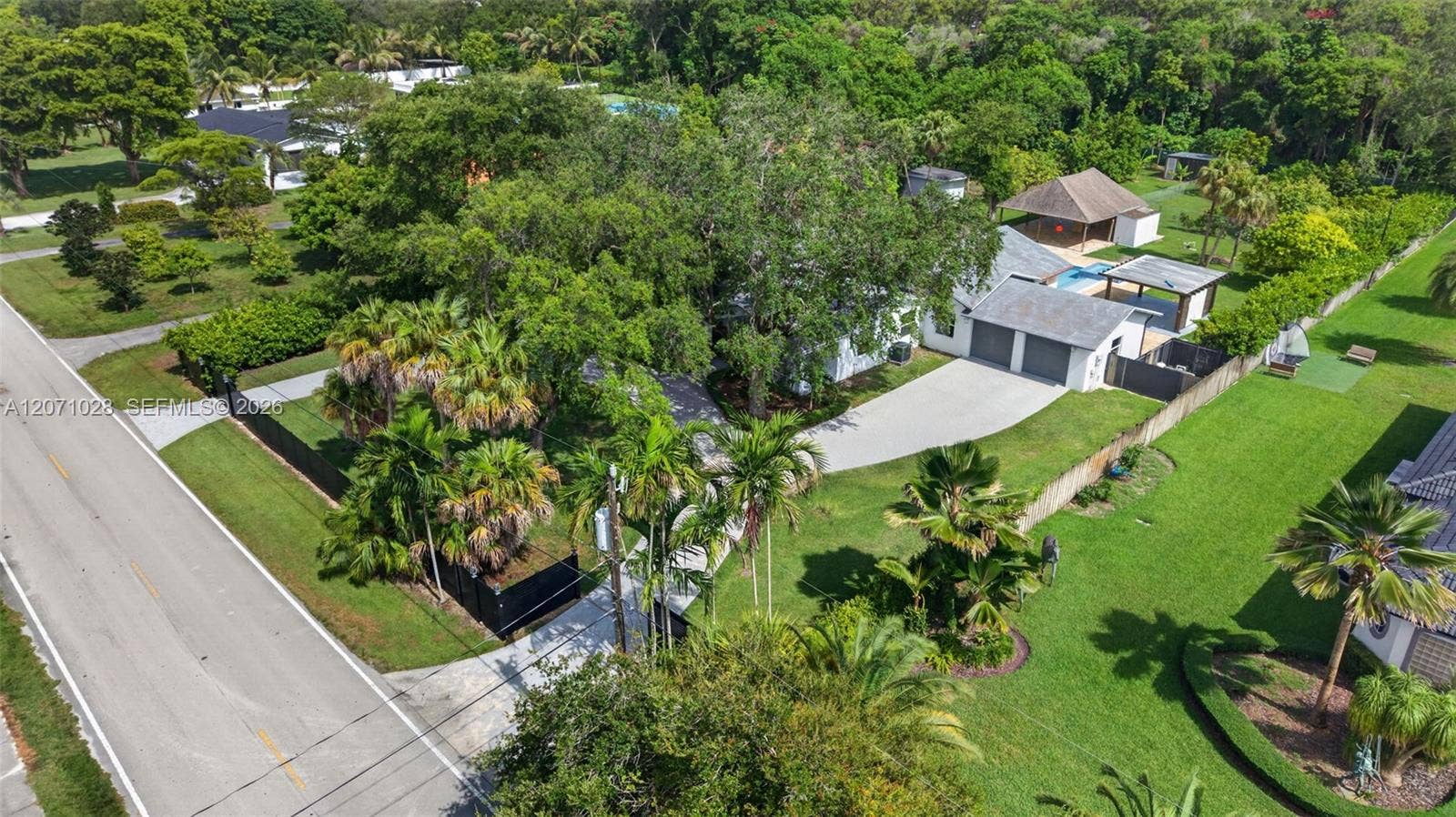 10890 SW 95th Street, Miami, FL 33176 Photo 63