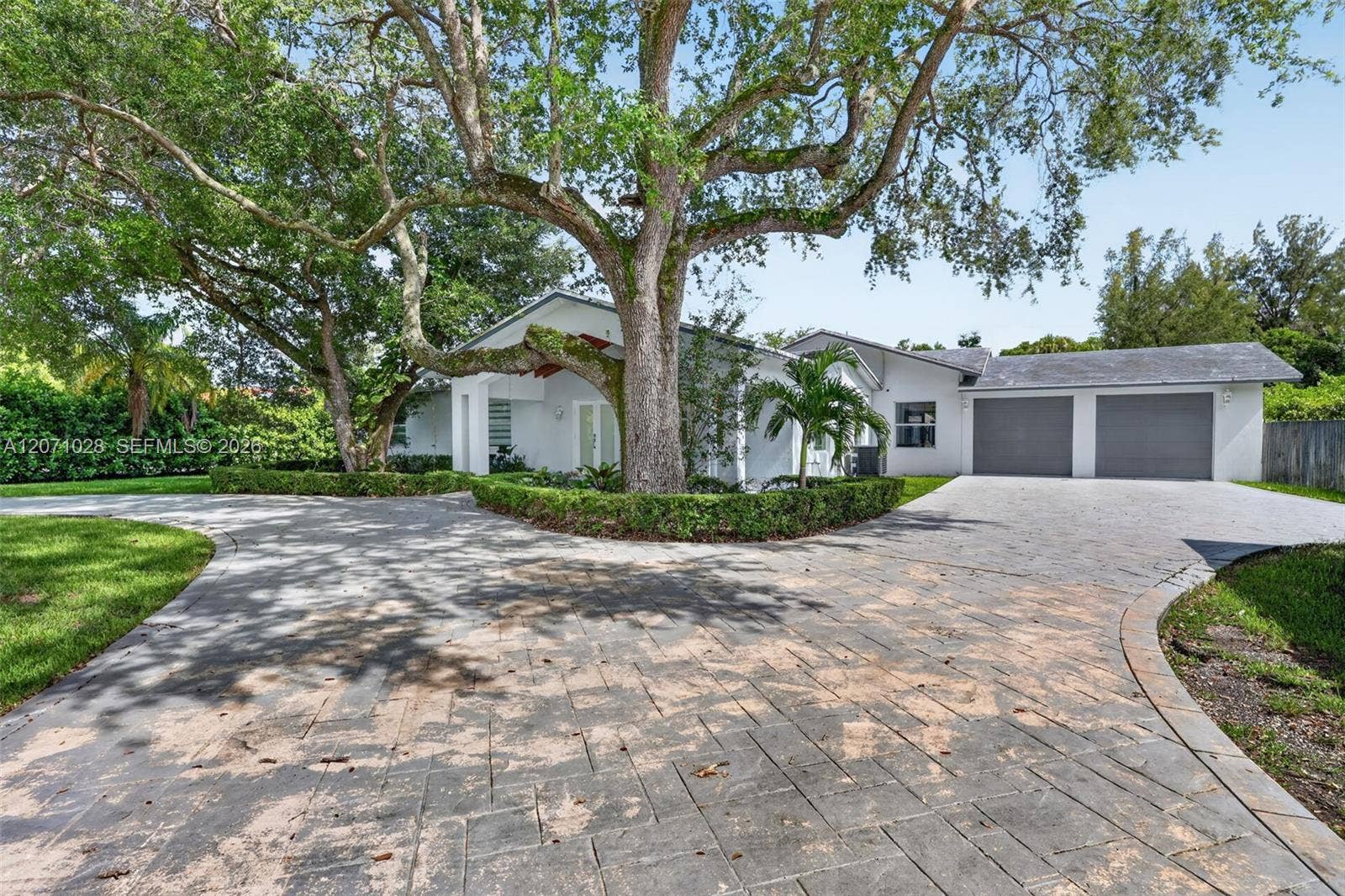 10890 SW 95th Street, Miami, FL 33176 Photo 3