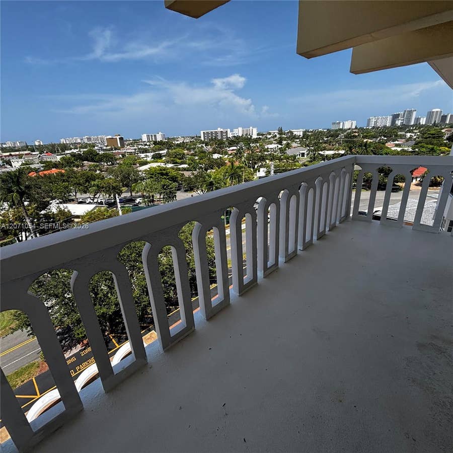 Property photo for 2500 NE 48th Lane, #806, Fort Lauderdale, FL