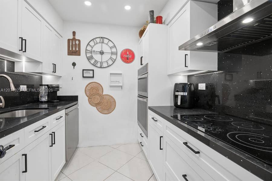 Property photo for 20355 NE 34th Court, #724, Aventura, FL