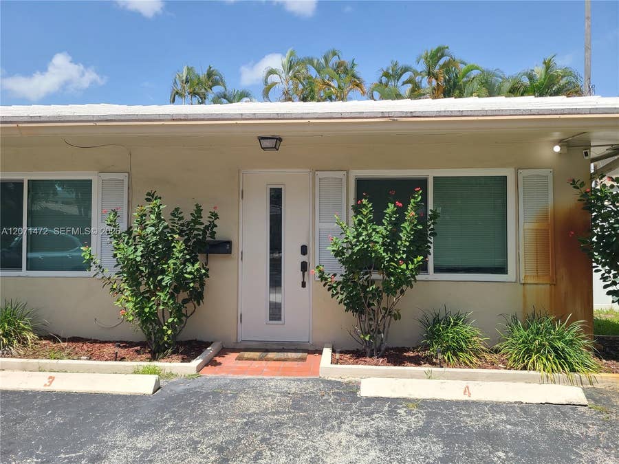 Property photo for 633 NE 16th Avenue, #3, Fort Lauderdale, FL