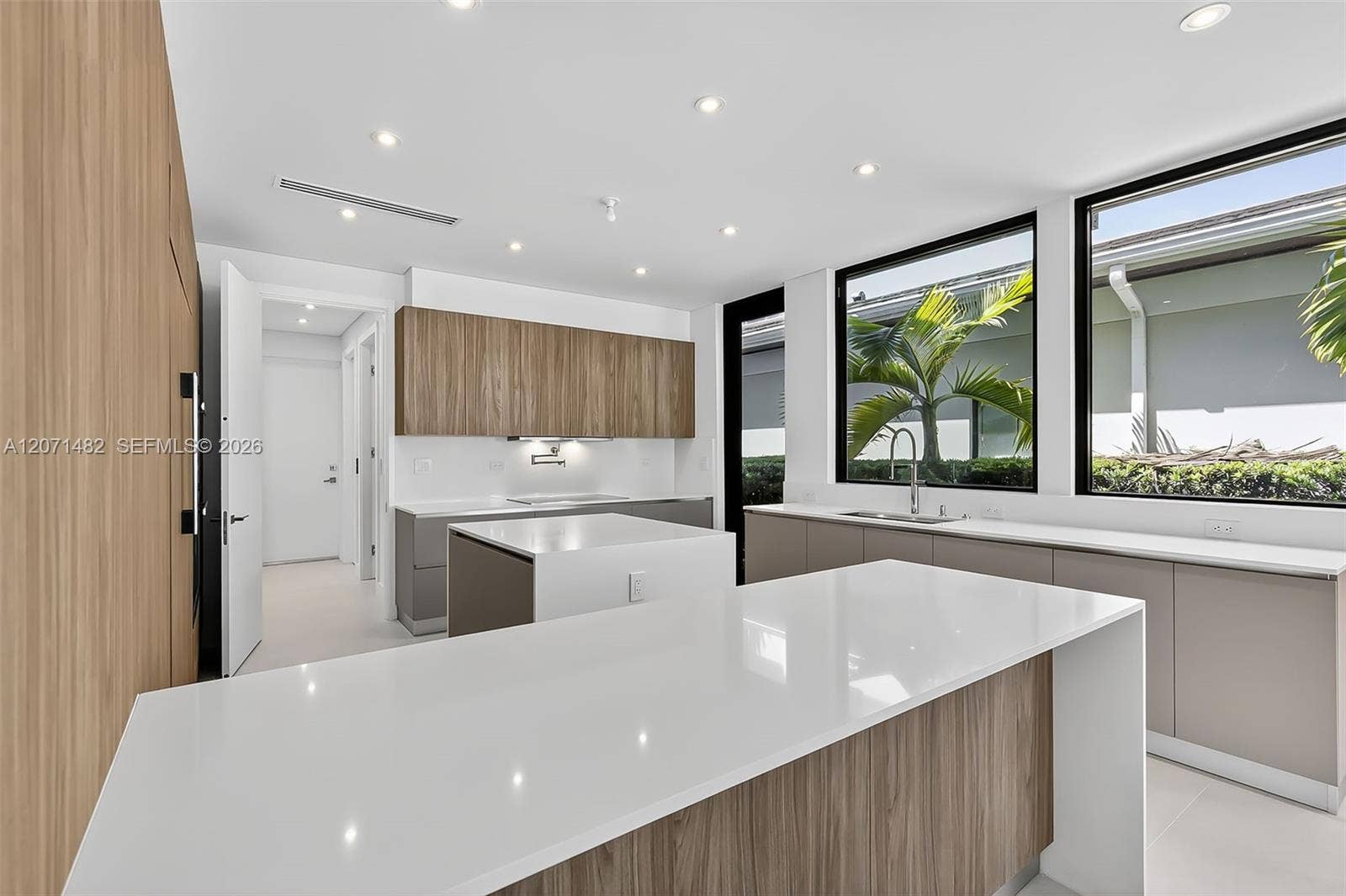 620 Solar Isle Drive, Fort Lauderdale, FL 33301 Photo 37