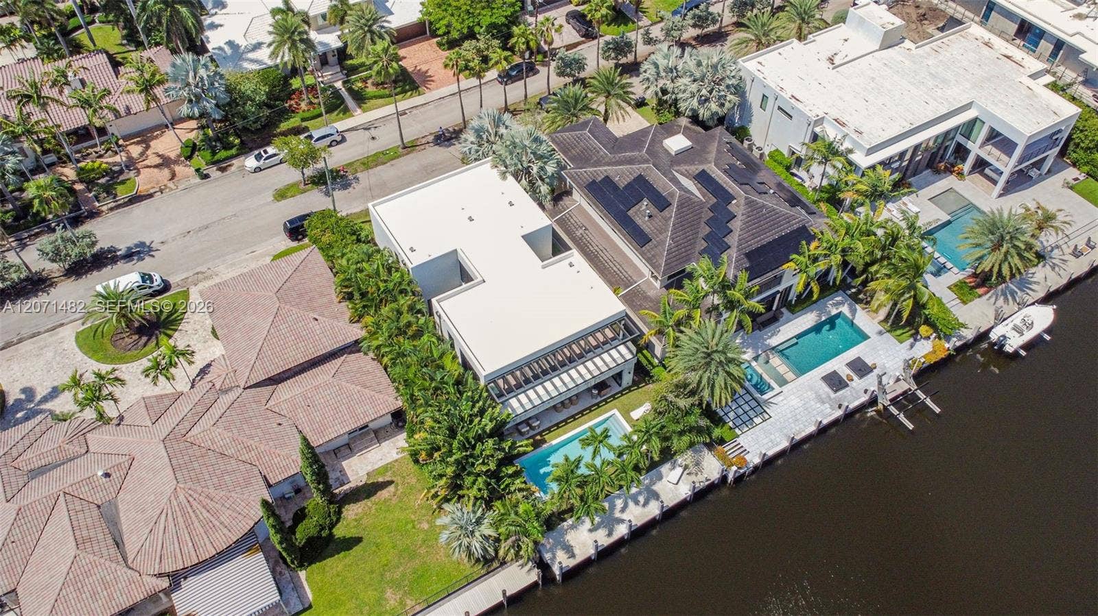 620 Solar Isle Drive, Fort Lauderdale, FL 33301 Photo 89