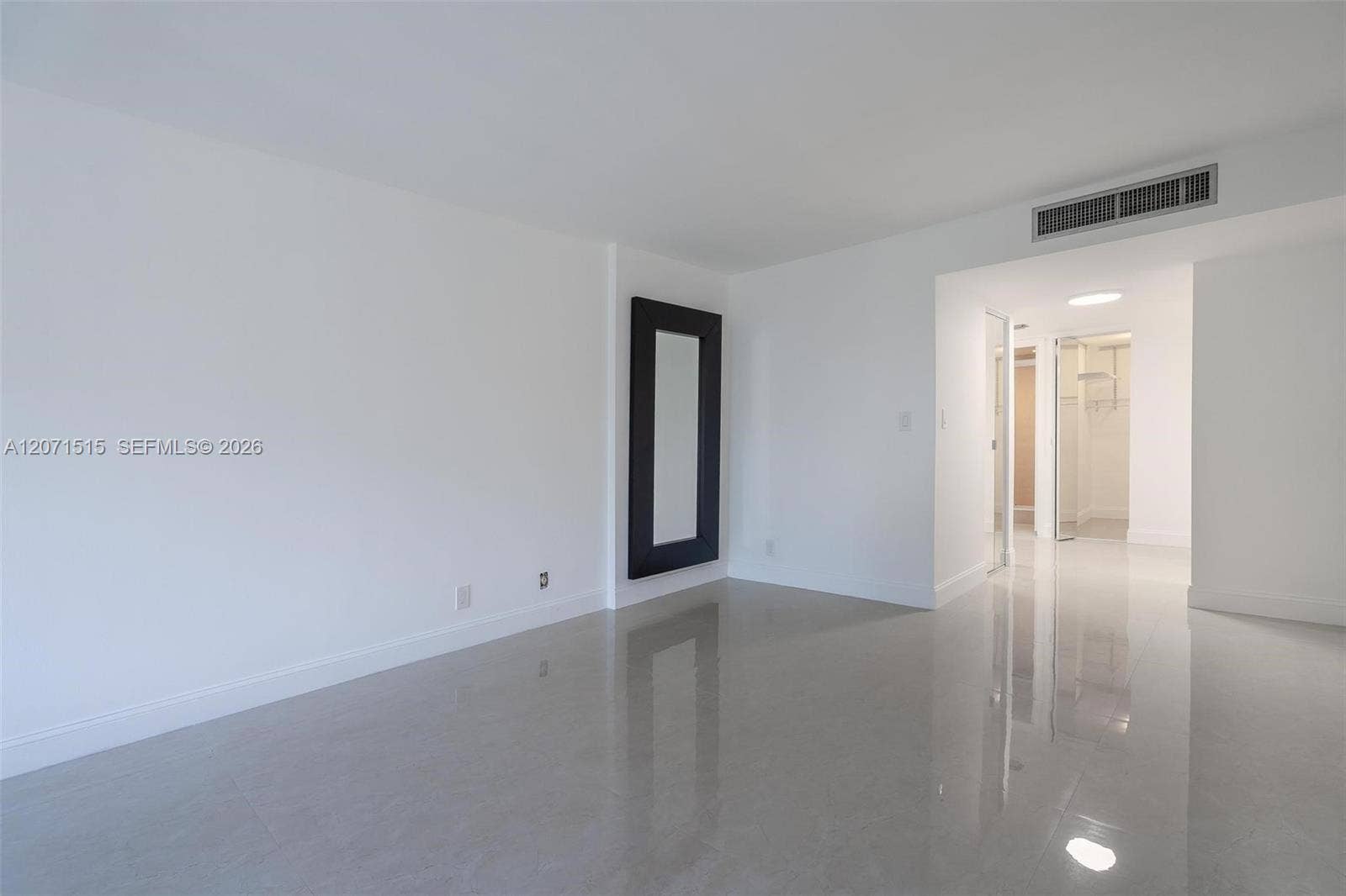 20347 W Country Club Drive, #TH15, Aventura, FL 33180 Photo 13
