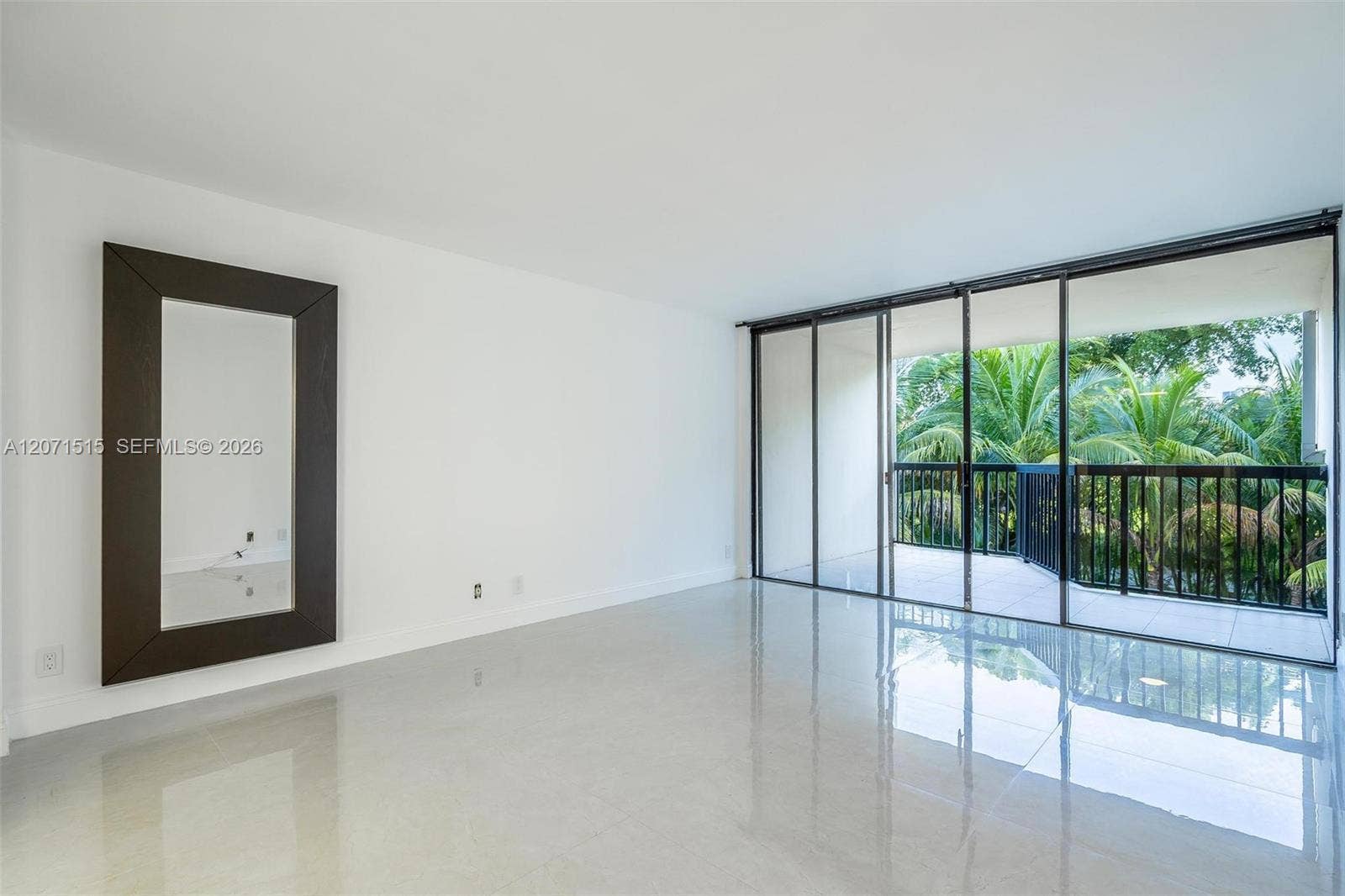 20347 W Country Club Drive, #TH15, Aventura, FL 33180 Photo 9