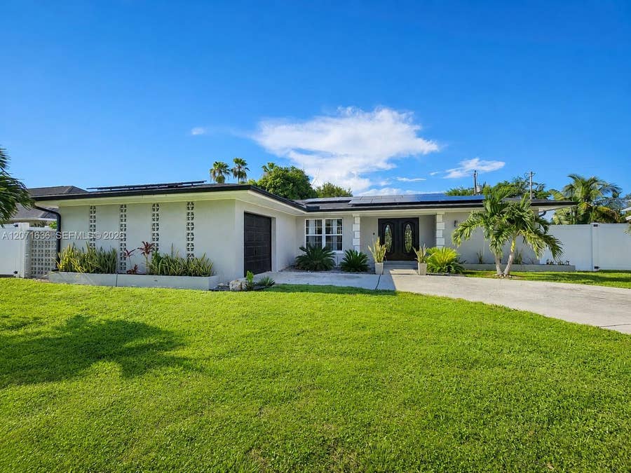 Property photo for 1419 Shelby Pwky, Cape Coral, FL
