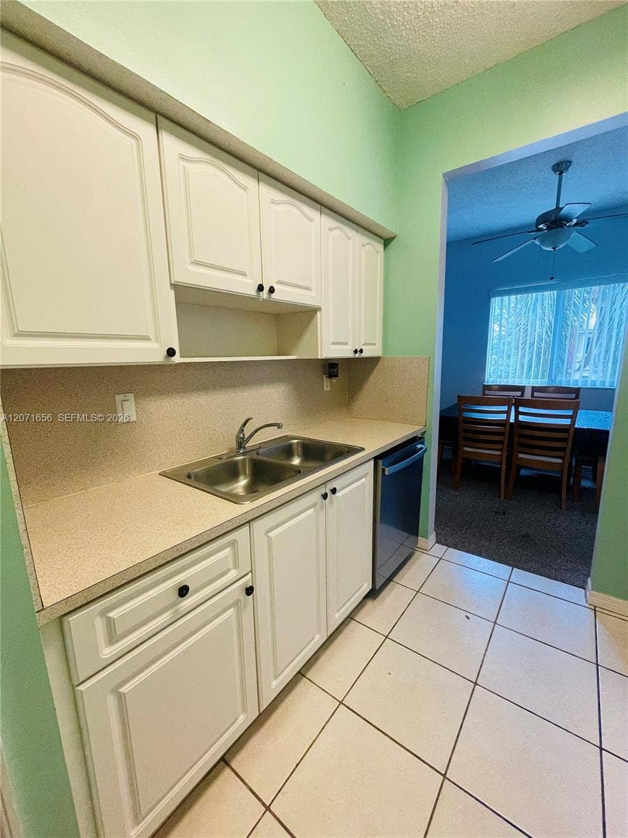 7085 Nova Drive, #318, Davie, Davie, FL 33317 Photo 6