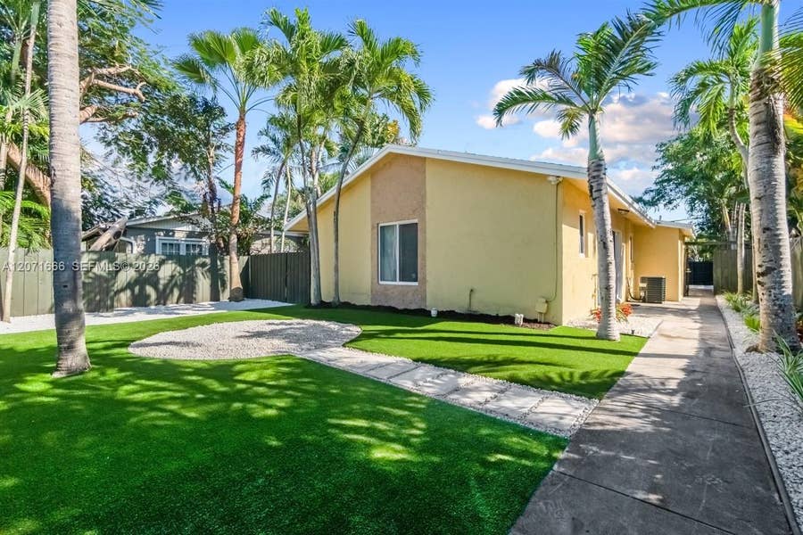 Property photo for 1428 NE 2nd Avenue, #1, Fort Lauderdale, FL