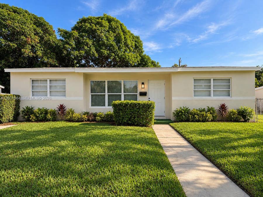 Property photo for 1240 W 26th Court, Riviera Beach, FL
