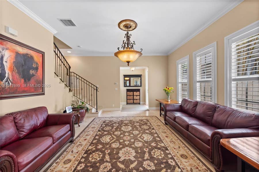 Property photo for 423 SW 16th Street, Fort Lauderdale, FL