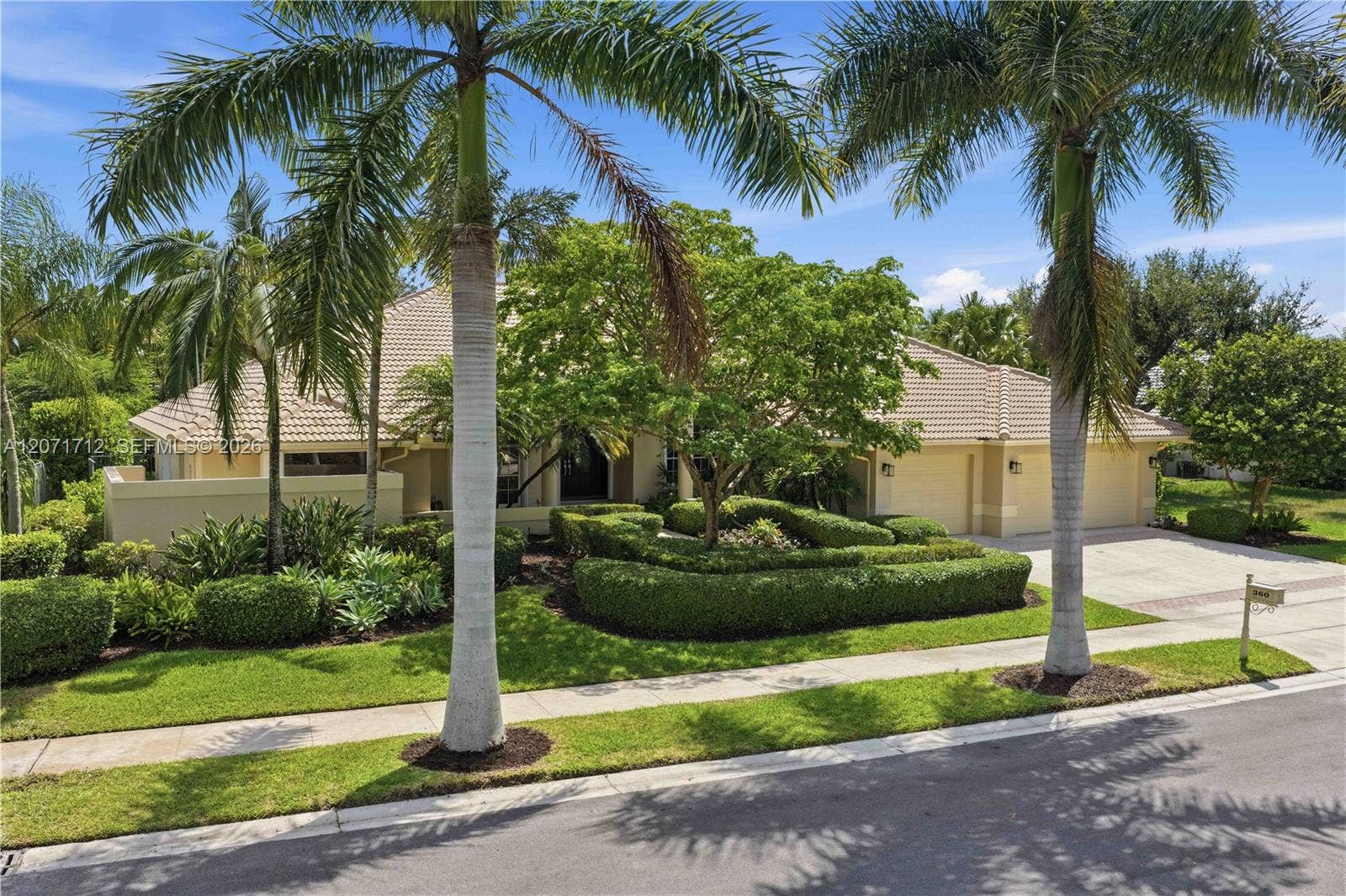 360 NE Coconut Circle, Weston, FL 33326 Photo 1