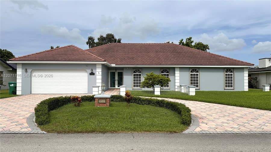 Property photo for 18921 W Oakmont Drive, Hialeah, FL