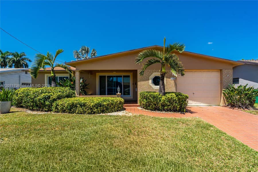 Property photo for 1424 Nautilus Isle, Dania Beach, FL