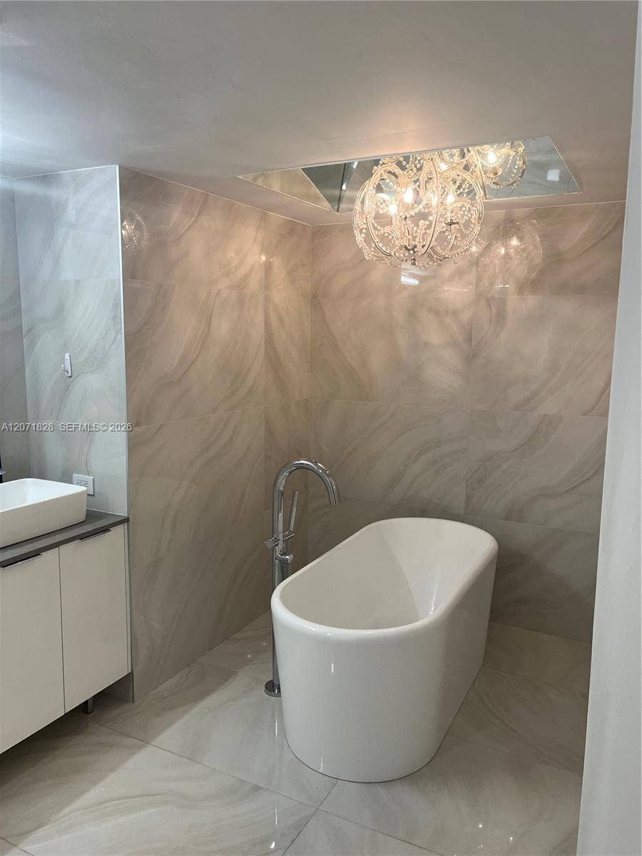 20191 E Country Club Drive, #503, Aventura, FL 33180 Photo 7