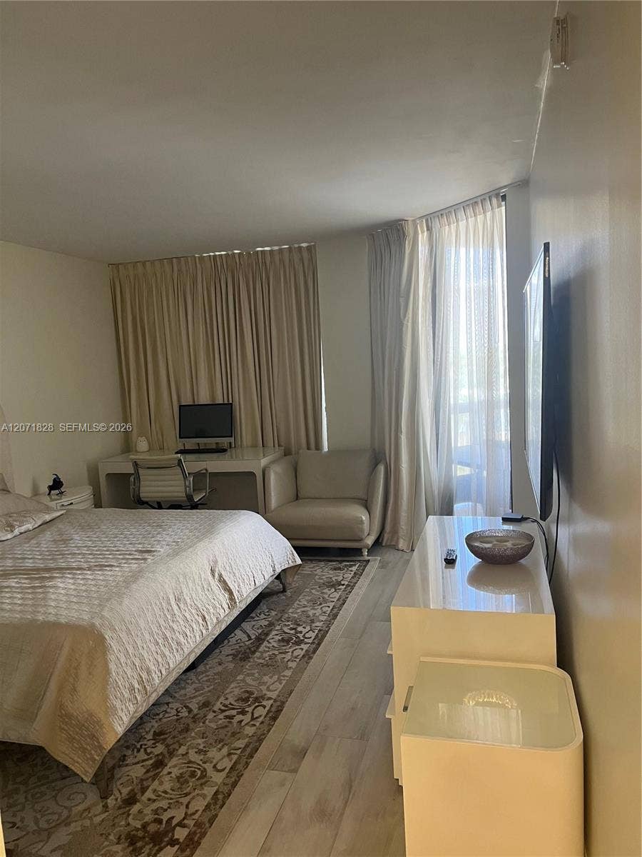 20191 E Country Club Drive, #503, Aventura, FL 33180 Photo 3