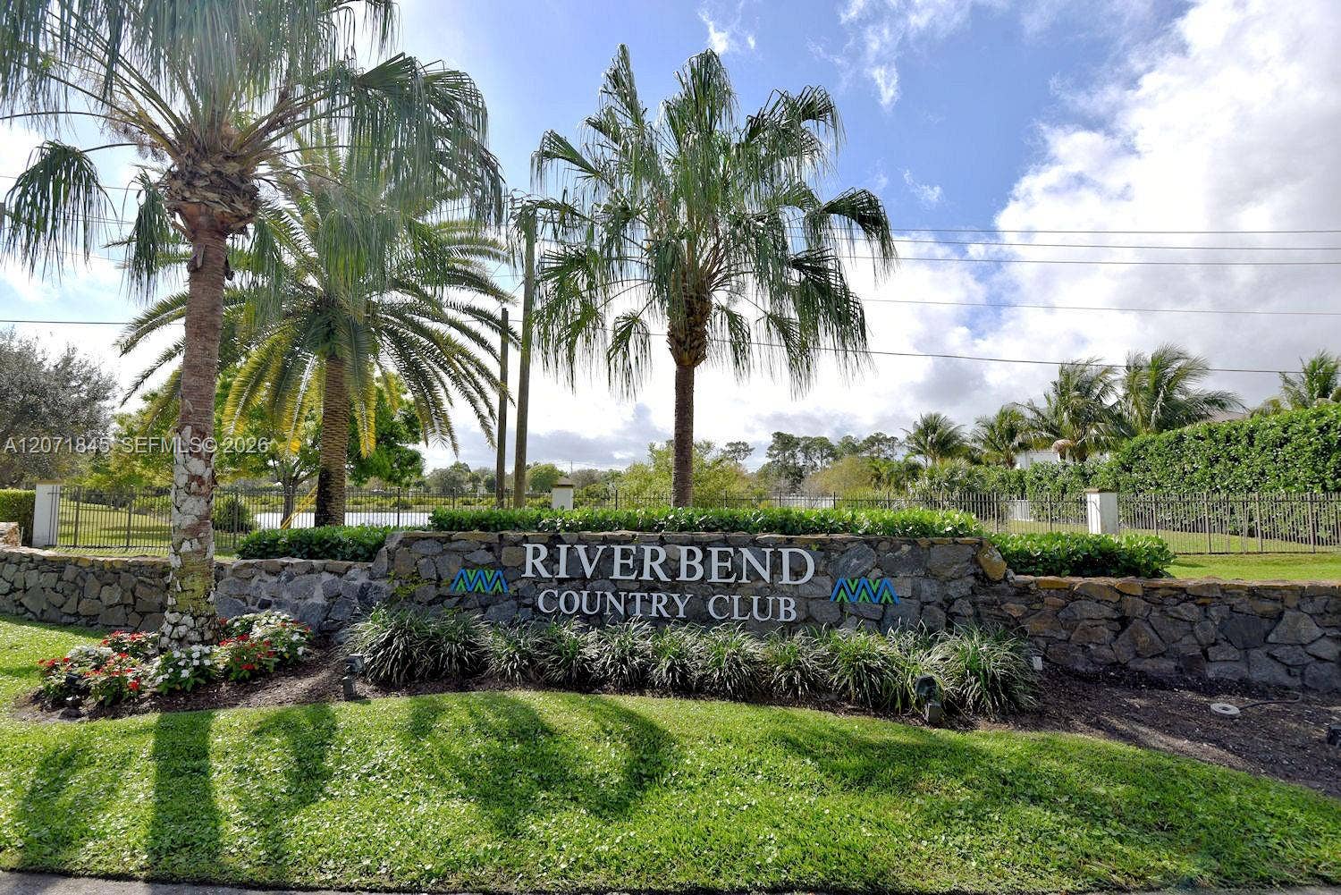 18459 SE Wood Haven Lane, #J, Jupiter, FL 33469 Photo 1