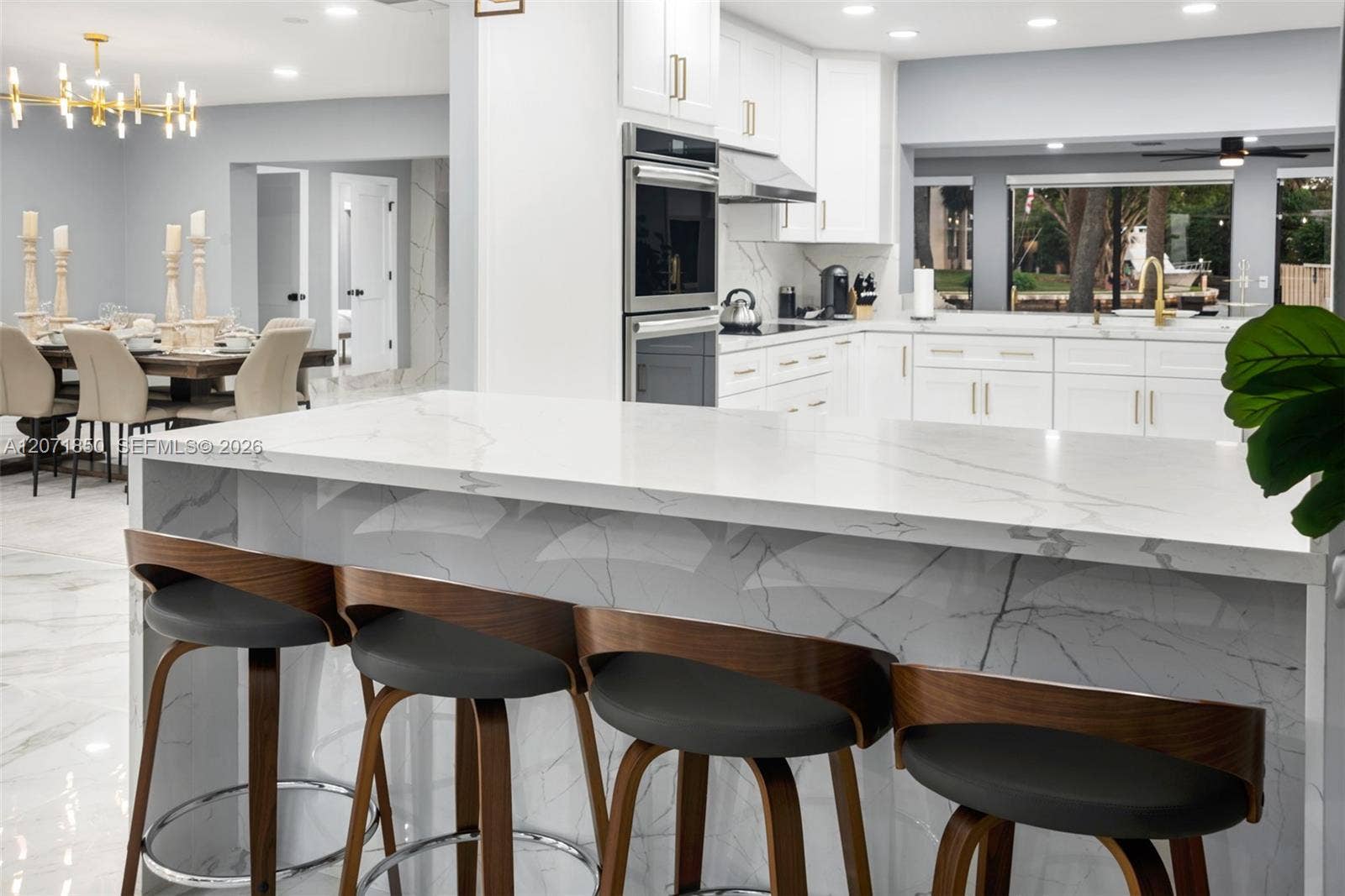 Area of the kitchen with stools