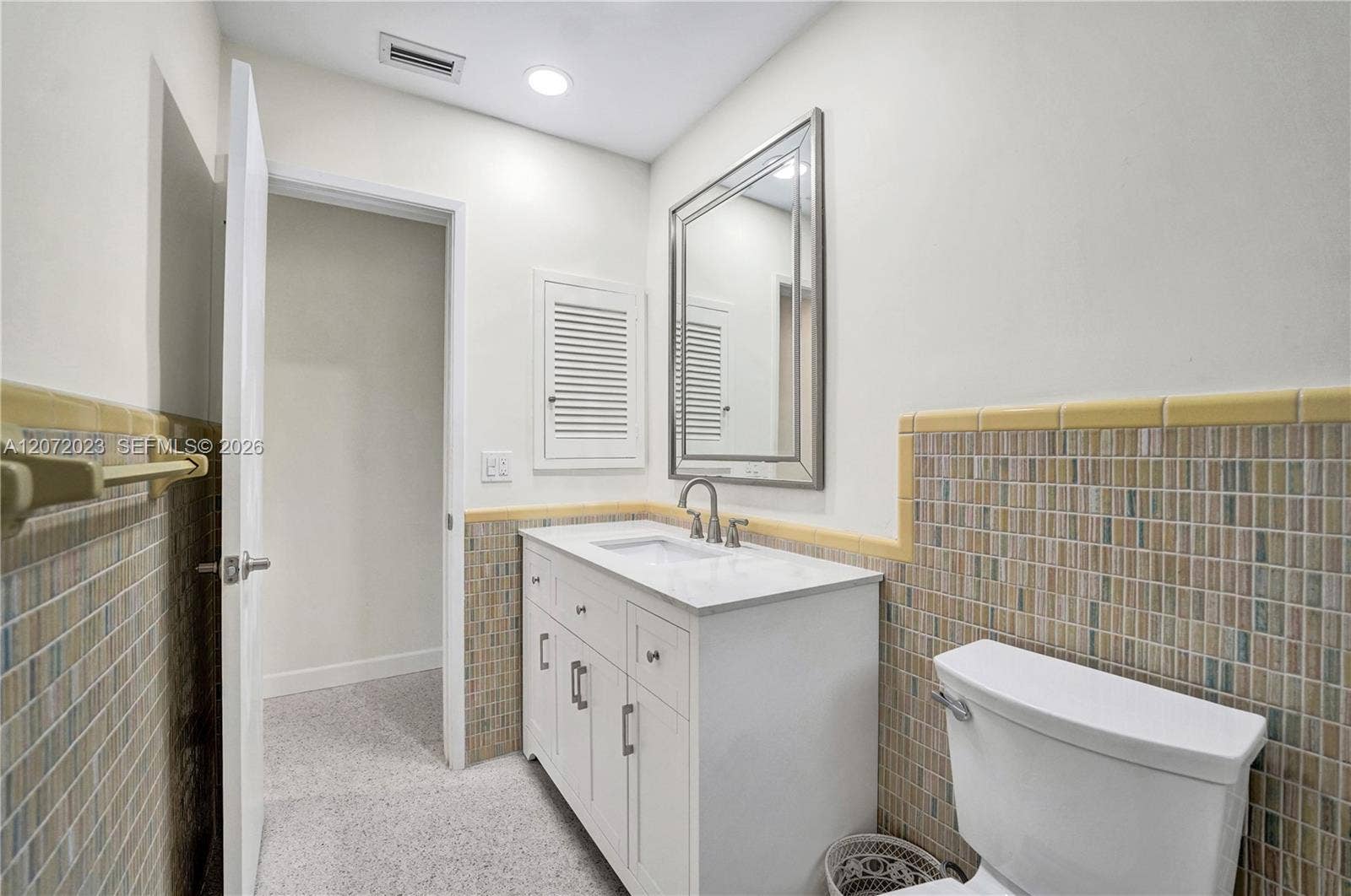 1524 NE 37th Street, Oakland Park, FL 33334 Photo 26