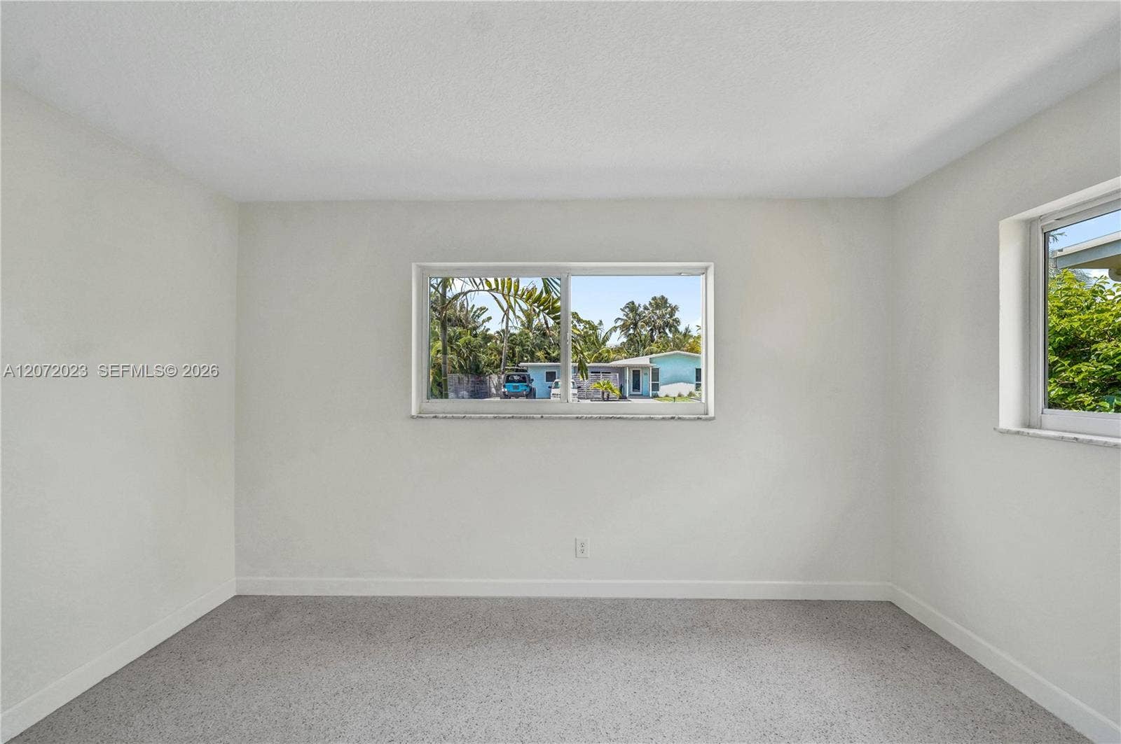 1524 NE 37th Street, Oakland Park, FL 33334 Photo 25