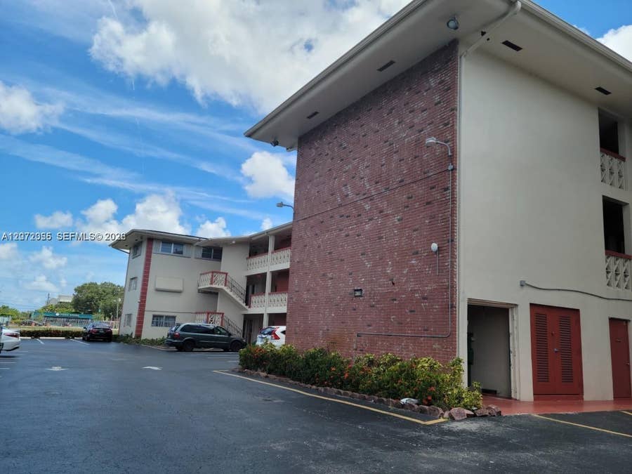 Property photo for 4730 NW 10th Court, #302, Plantation, FL