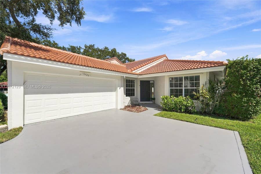 Property photo for 10425 NW 9th Manor, Coral Springs, FL