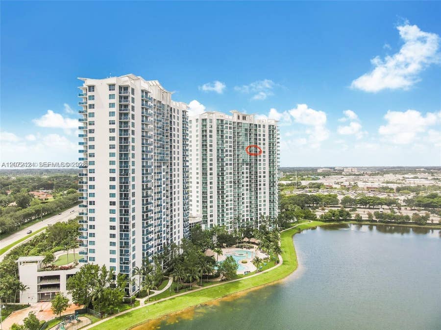 Property photo for 2681 N Flamingo Road, #1906S, Sunrise, FL