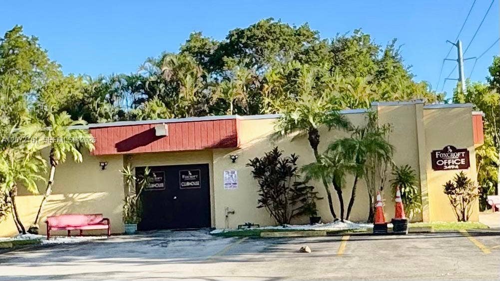 3390 Foxcroft Road, #C305, Miramar, FL 33025 Photo 25