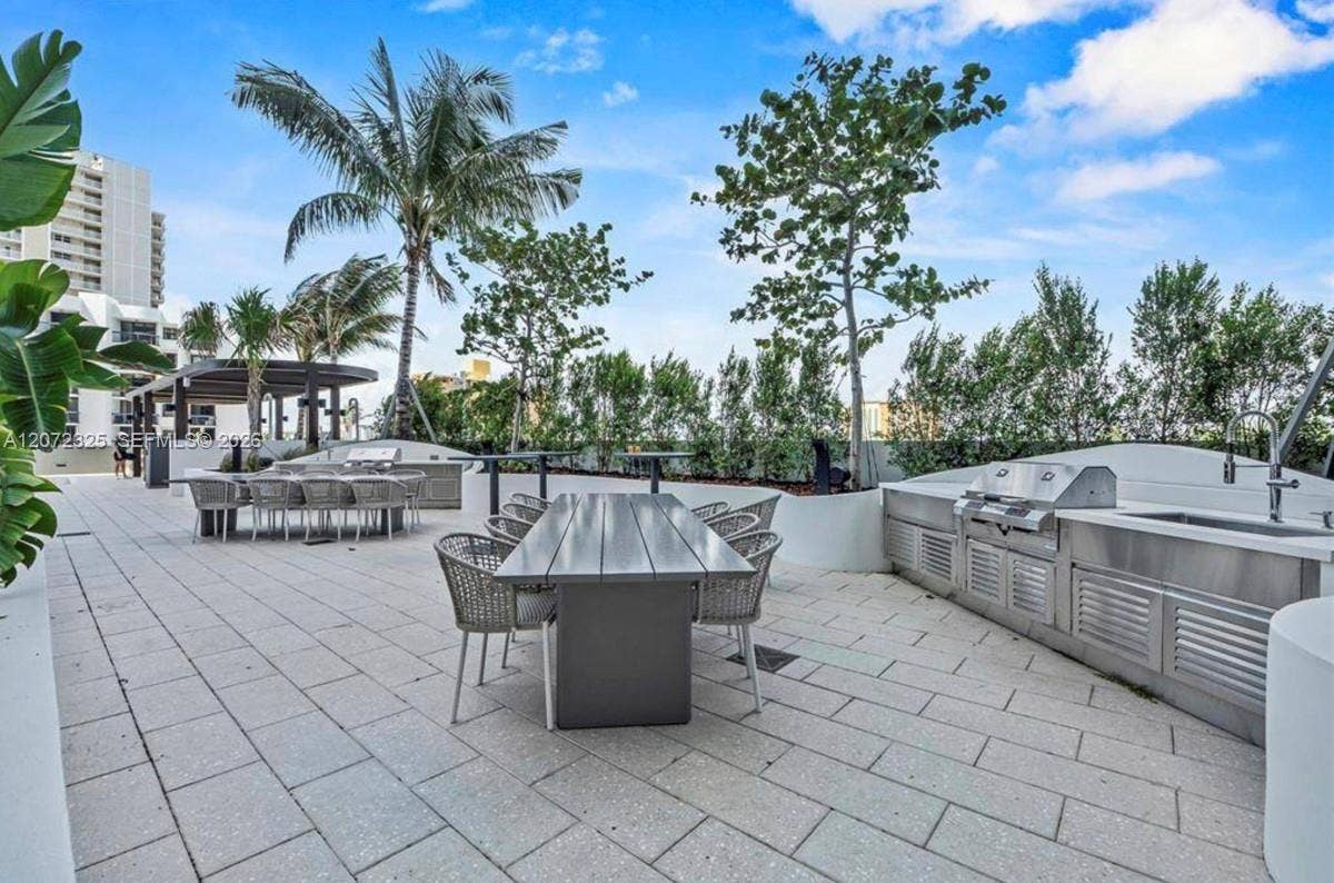 900 N Ocean Boulevard, #1202, Pompano Beach, FL 33062 BBQ Areas