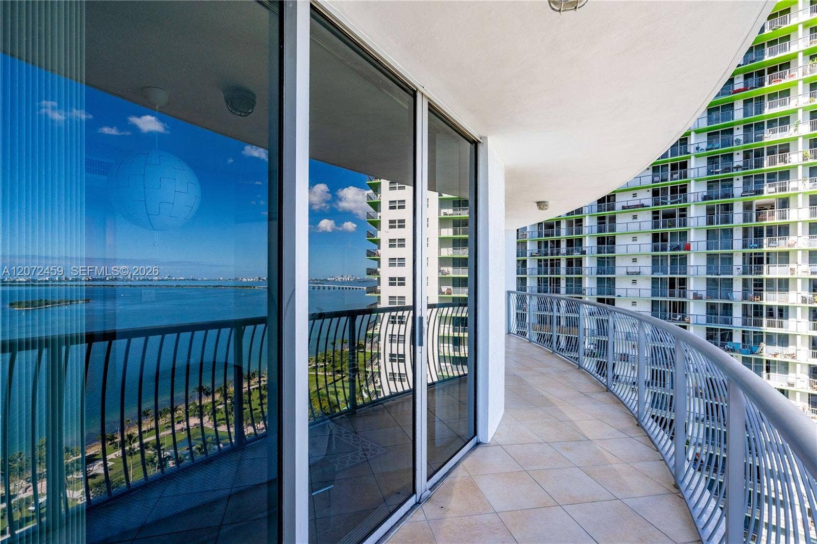 1750 N Bayshore Drive, #2301, Miami, Miami, FL 33132 Photo 25