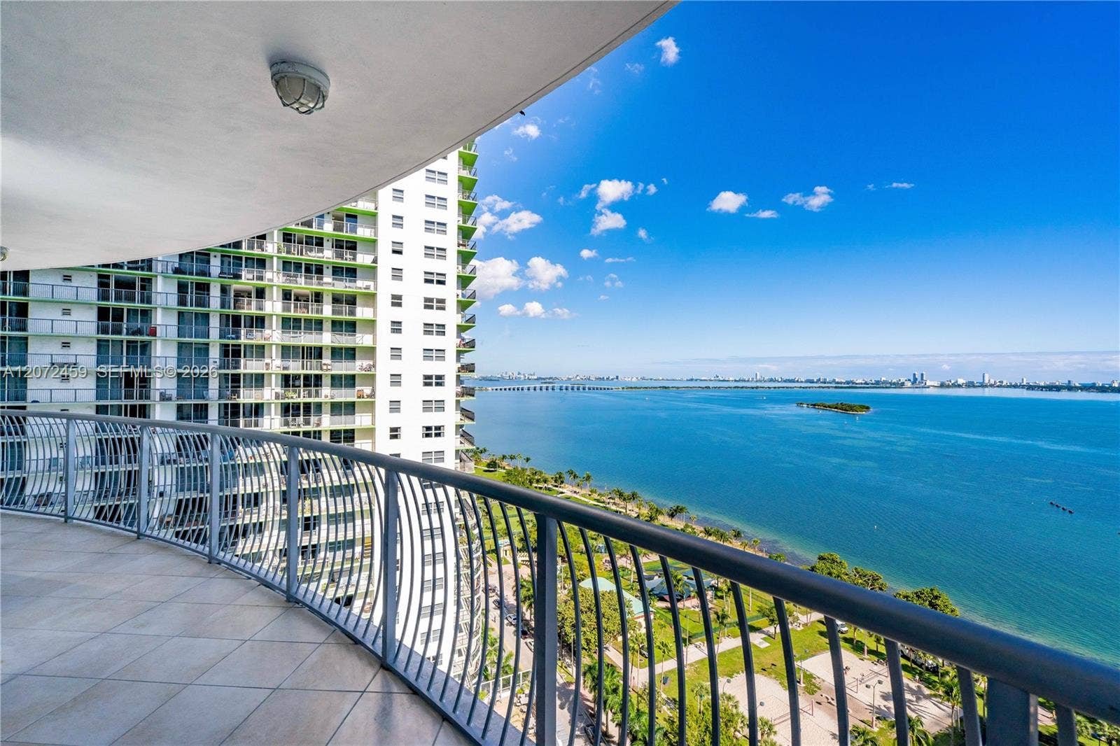 1750 N Bayshore Drive, #2301, Miami, Miami, FL 33132 Photo 22