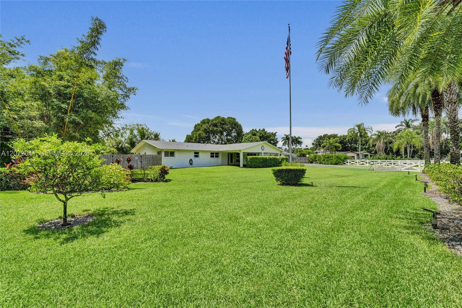 10880 SW 25th Street, Davie, FL 33324 Photo 6