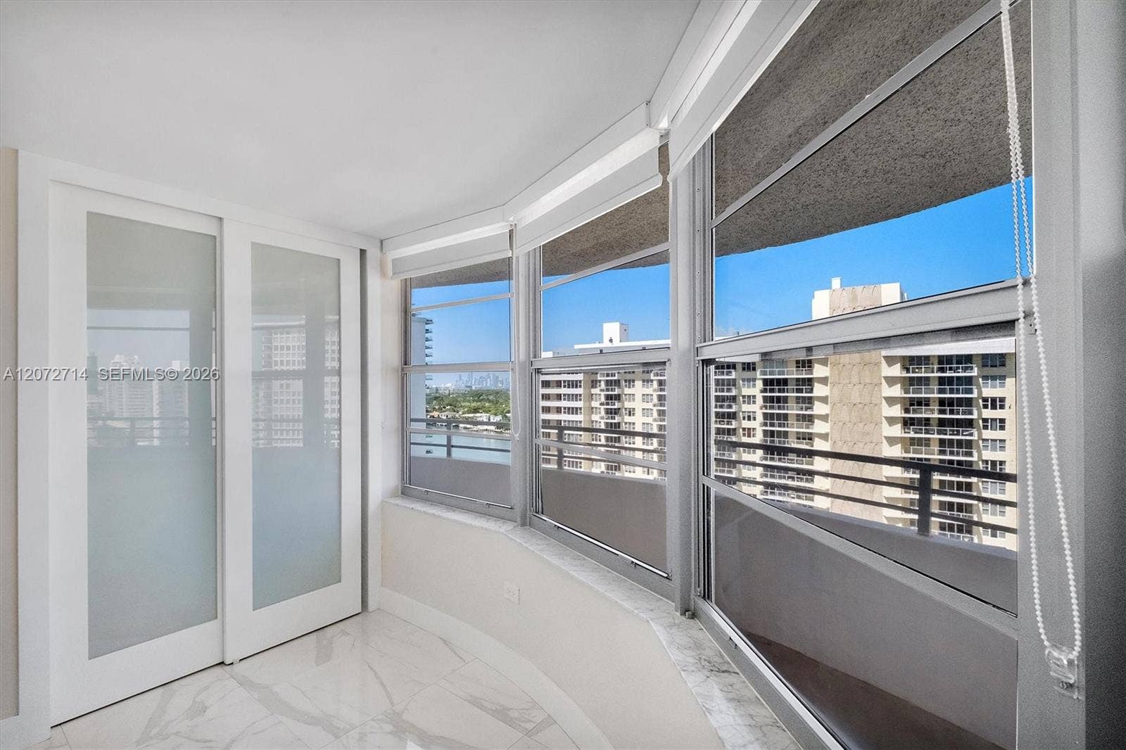 5555 Collins Avenue, #16B, Miami Beach, FL 33140 Photo 12