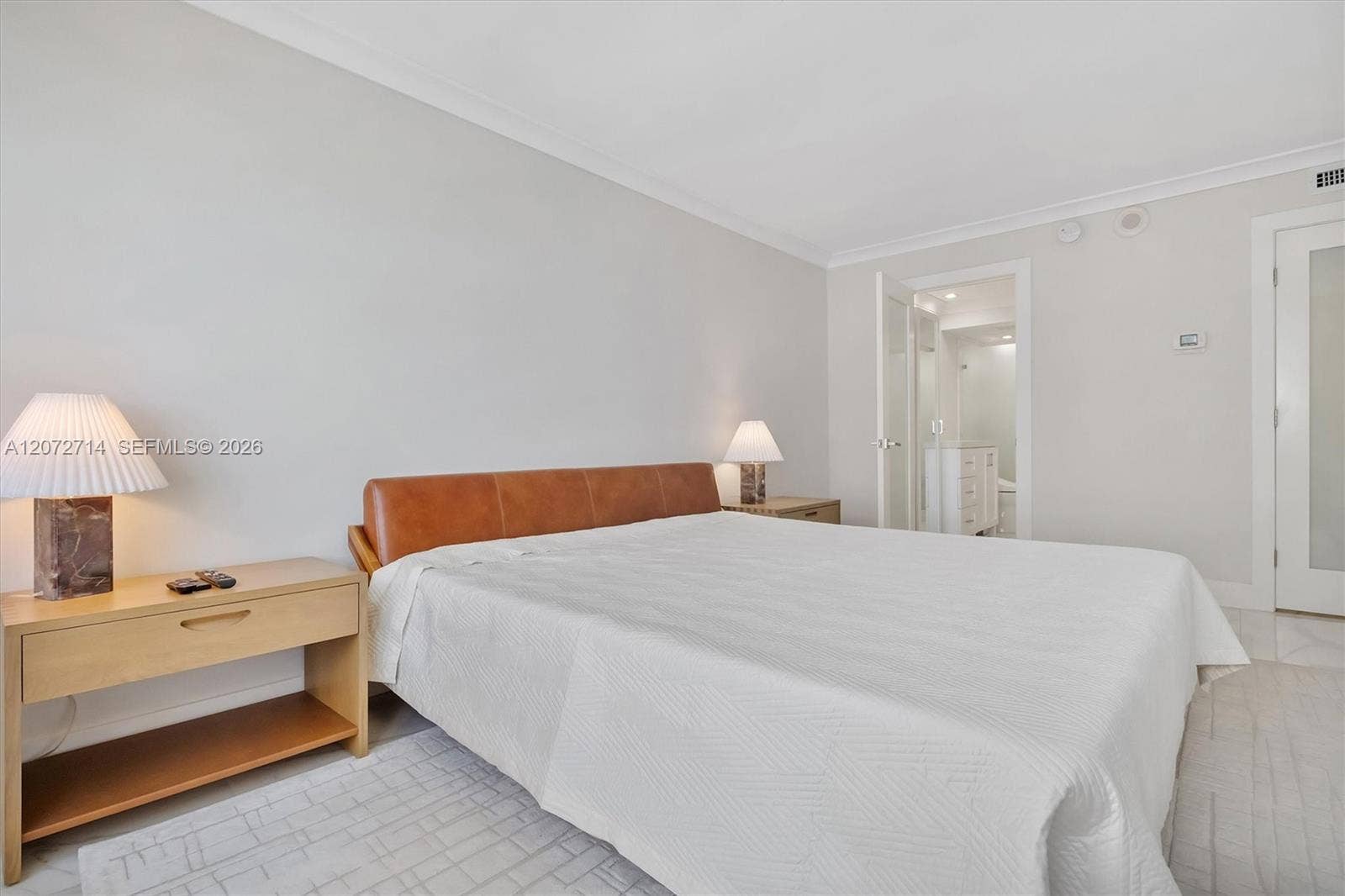 5555 Collins Avenue, #16B, Miami Beach, FL 33140 Photo 17
