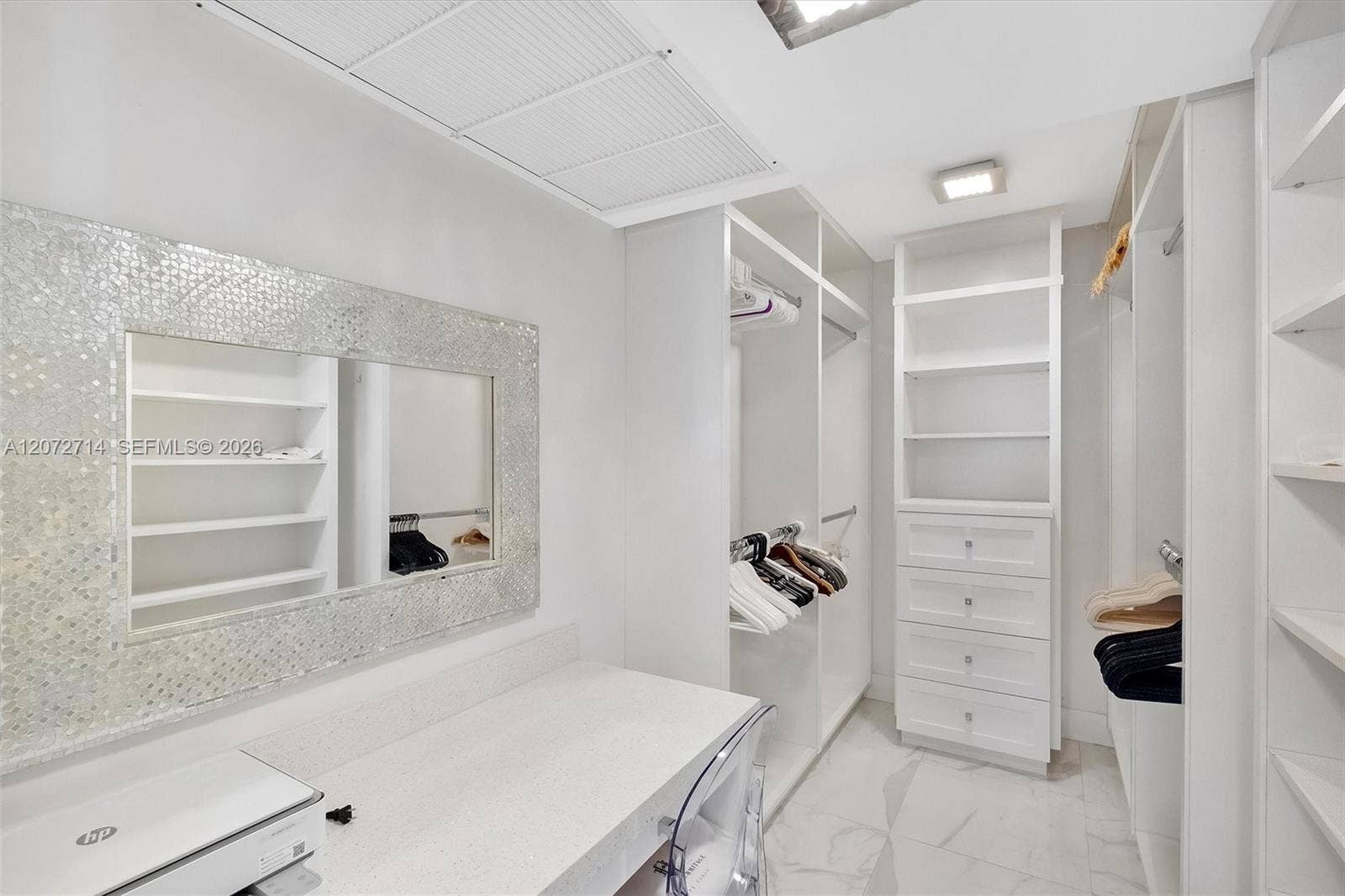 5555 Collins Avenue, #16B, Miami Beach, FL 33140 Photo 14