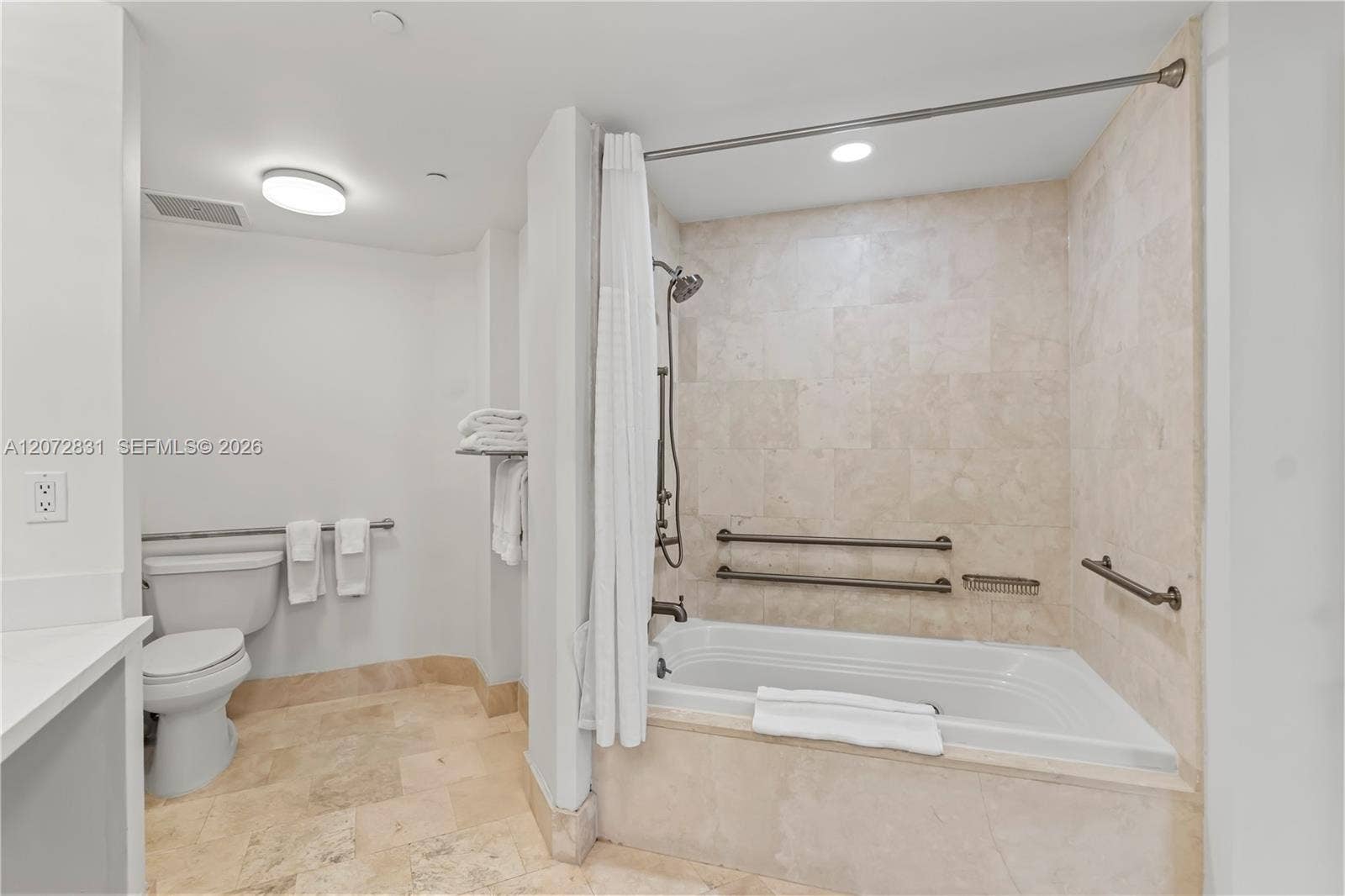 4401 Collins Avenue, #915, Miami Beach, FL 33140 Photo 22