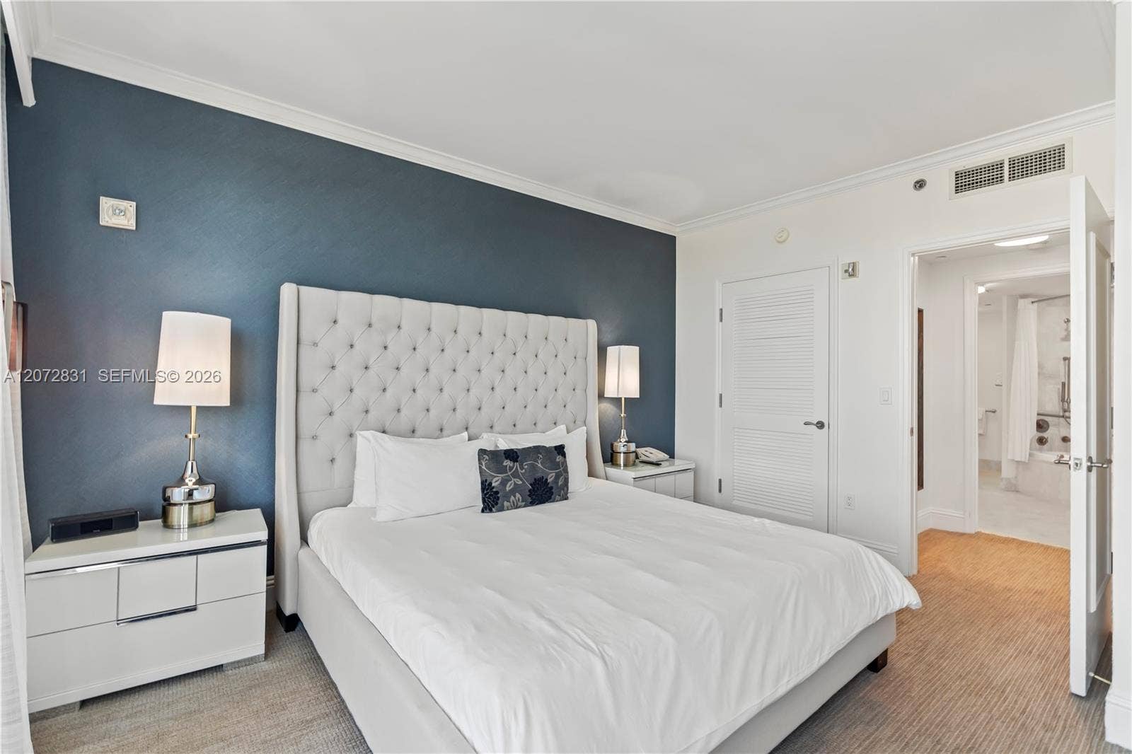 4401 Collins Avenue, #915, Miami Beach, FL 33140 Photo 17