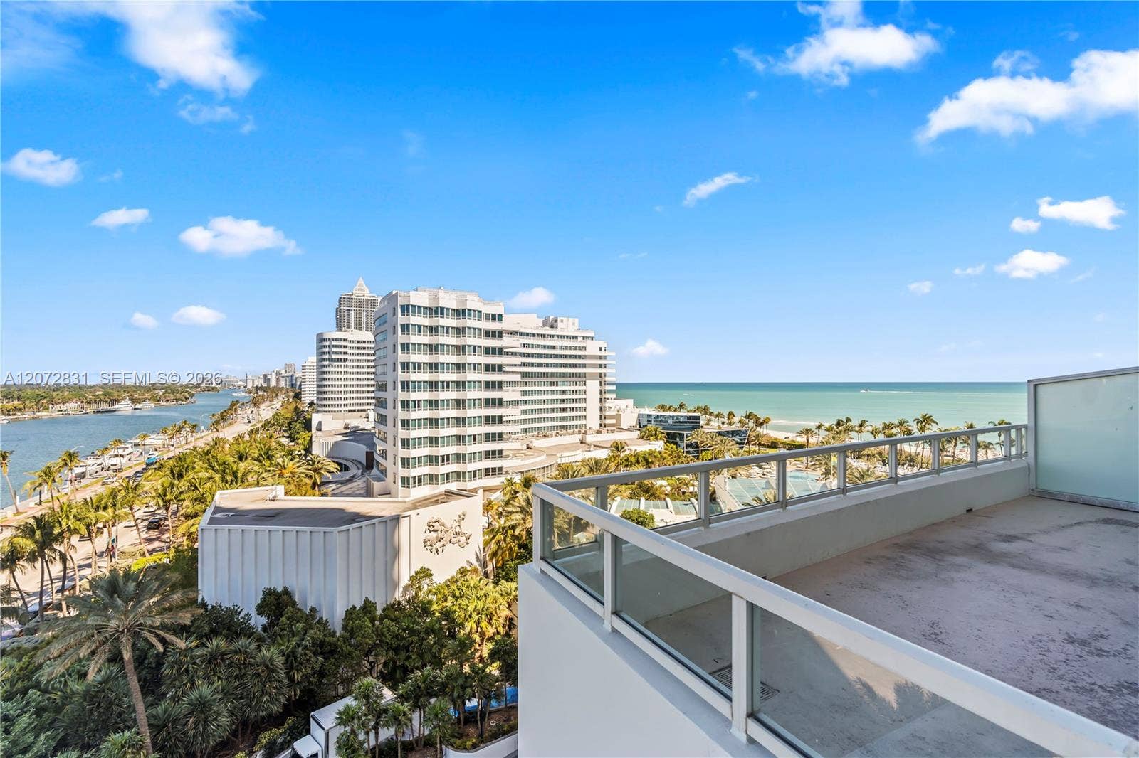 4401 Collins Avenue, #915, Miami Beach, FL 33140 Photo 2
